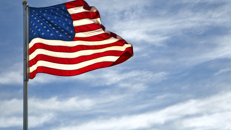 На част от служителите на военновъздушната база Ал Удейд на