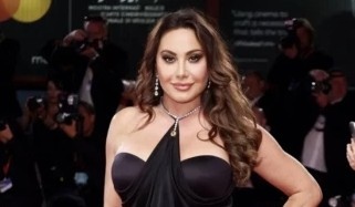 Мадам Мулти е тема номер едно в светските среди след