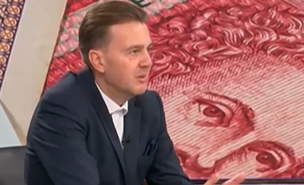 В предаването Още от деня по БНТ Петър Ганев каза