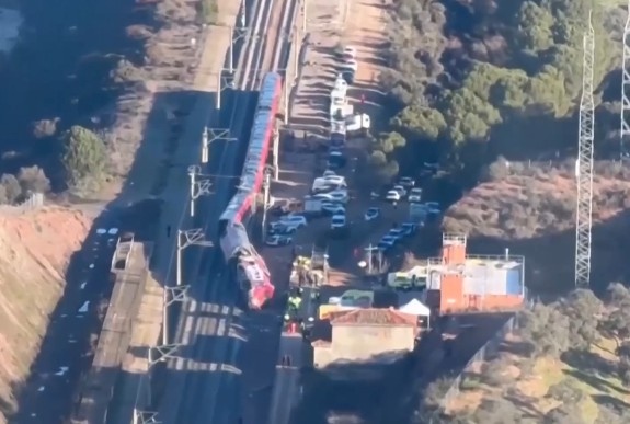 39 души загинаха а над 150 са ранени при тежката влакова