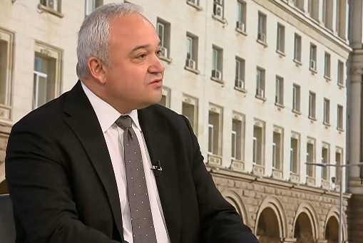 От доста години съм до президента Радев в стремежа му