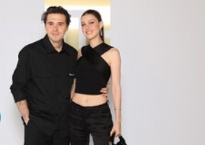 Бруклин Пелц Бекъм синът на Дейвид и Виктория Бекъм обвини родителите си