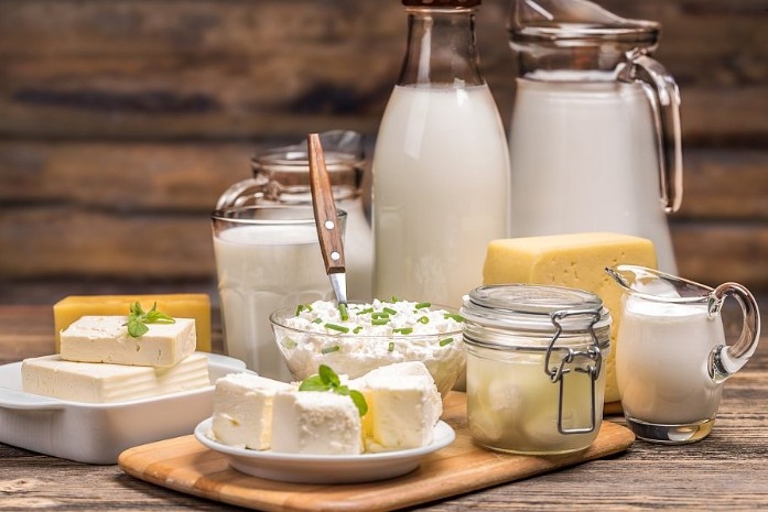 Производството на сурово краве мляко спада с 25 за периода