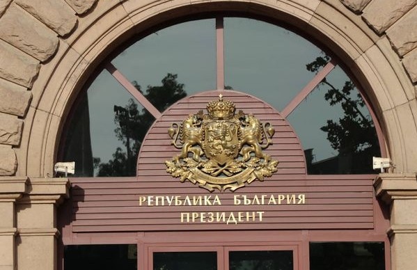 Президентът Илияна Йотова започва днес консултациите за назначаване на служебен