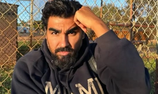 Азис се похвали че вече официално е омъжен За голямата