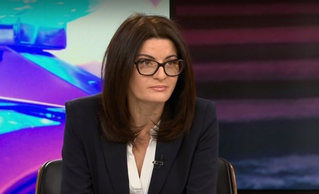 Телефонните измамници не използват темата свързана с еврото Продължават със