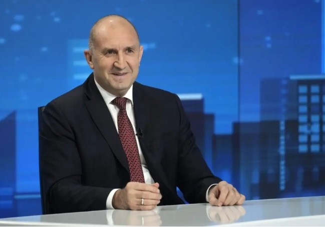 21 точки по първото интервю на Радев след бягството му