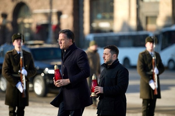 Сирени за въздушна тревога проехтяха днес в Киев по време