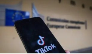 Европейската комисия установи днес че ТикТок нарушава Законодателния акт за