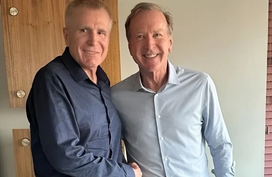 Нийл Буш идва на посещение в България Той е тук