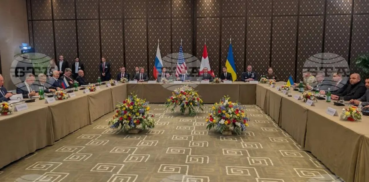 Втори ден в Женева в търсене на мира разговарят представители