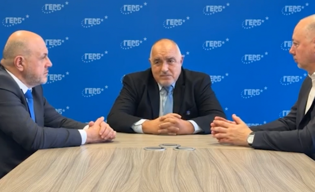 Няма как да не ви похваля Това заяви лидерът на