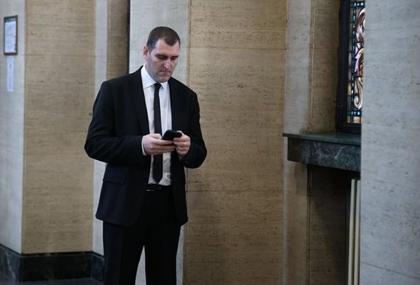 Новият началник на Софийския затвор е оттеглил молбата на предшественика