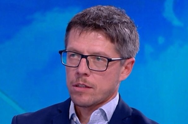 Централната избирателна комисия ЦИК реши чрез Министерството на външните работи