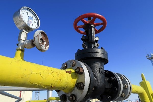 Европейската комисия възнамерява да представи законодателно предложение за постоянна забрана