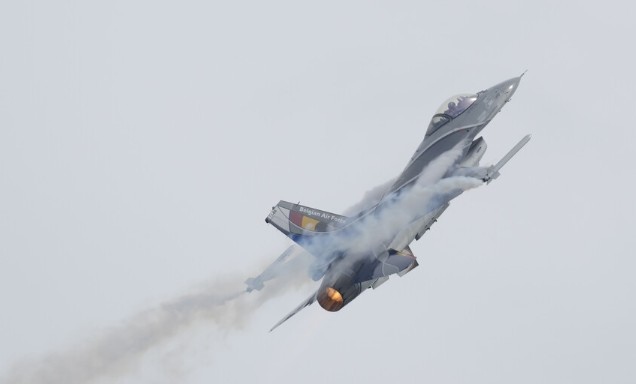 Турски изтребител F 16 се разби малко след излитането си рано