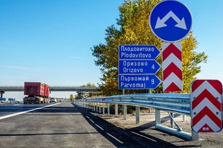 Юнски ден през 2025 г сипе се порой видимостта