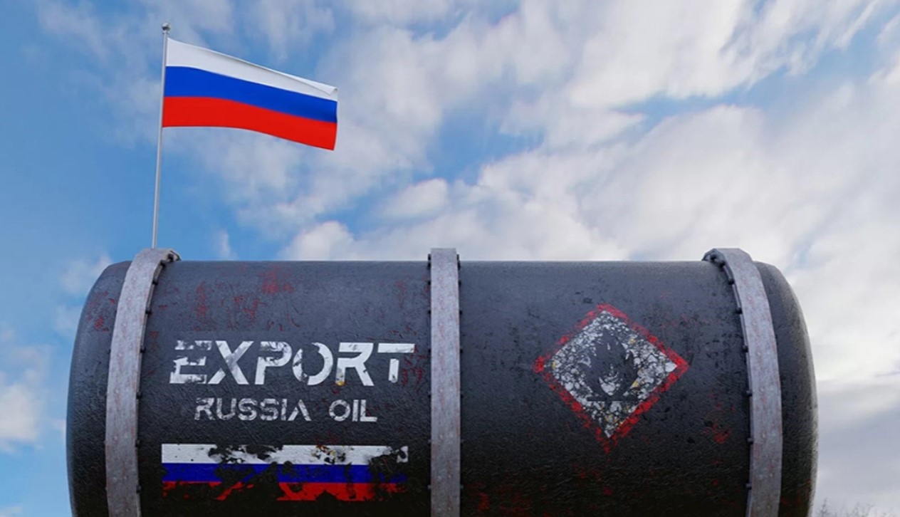 САЩ временно облекчеха санкциите срещу руския петрол и петролни продукти