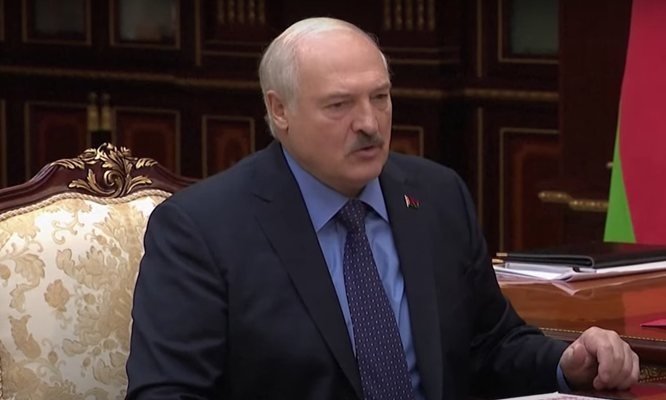 Беларуският президент Александър Лукашенко преговаря в Минск с пратеника на Доналд