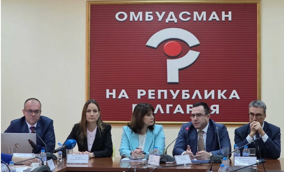 Омбудсманът Велислава Делчева събра на национална среща институциите заради получените