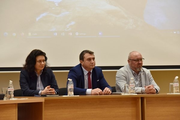 Директорът на Националния институт по криминалистика старши комисар Кремена Илиева