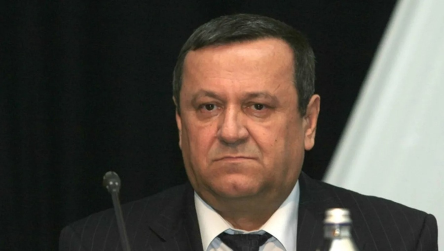 Идеята е двете деца да бъдат настанени в едно приемно