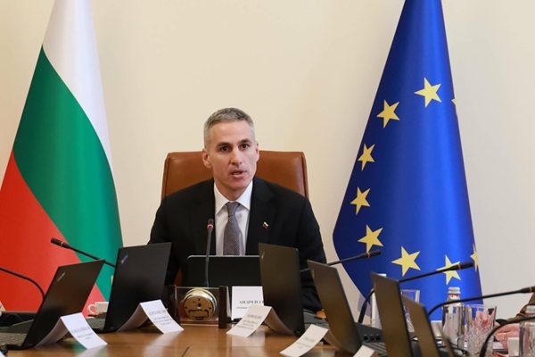 Днес искам да започна с едно число 223 Това са