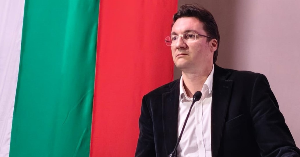 Националният съвет на БСП гласува доверие на Крум Зарков с