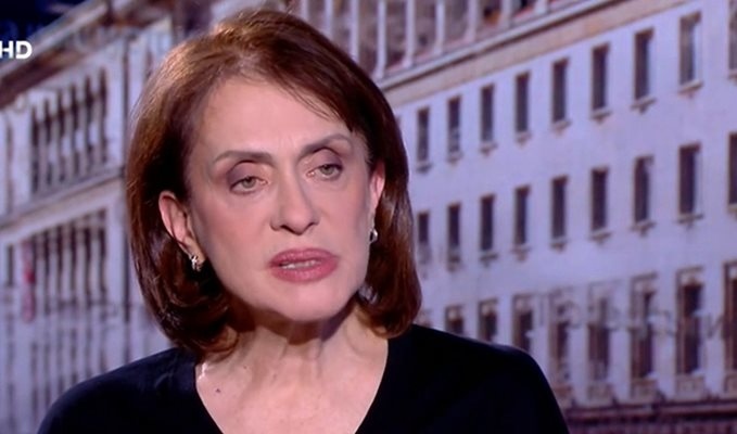 Външната политика не трябва да се измерва само с кризи