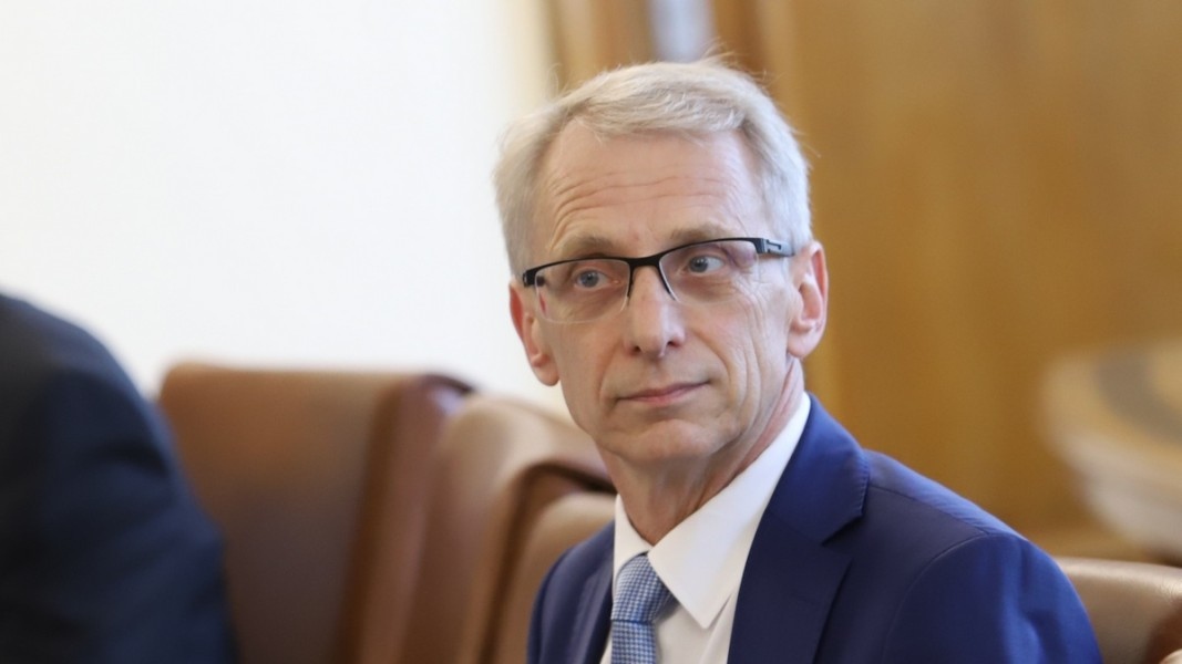Зам председател на Продължаваме Промяната акад Николай Денков бе специален гост