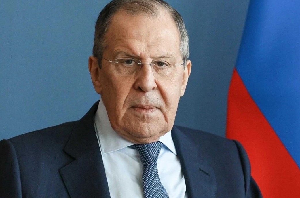 Министърът на външните работи Сергей Лавров предупреди западните страни че