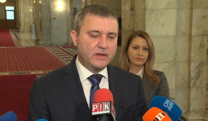 Парламентарната група на ГЕРБ СДС ще подкрепи и трите законопроекта на