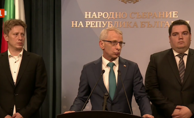 Остра реакция на опозицията за новия правилник за дейността на