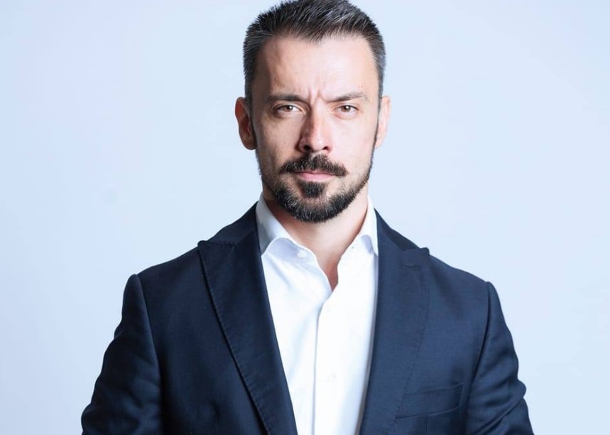 От няколко дена обикалям страната по работа заредих резервоара на