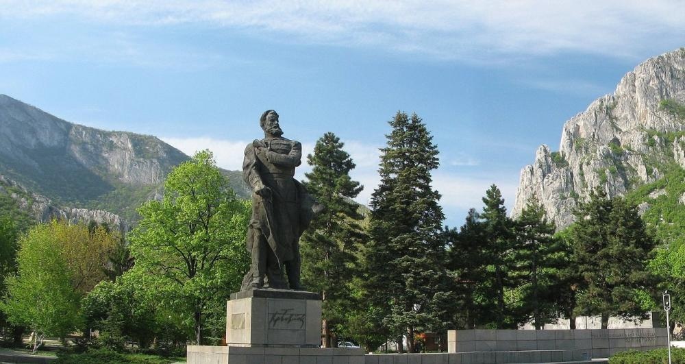 С тържествена церемония днес във Враца ще бъдат открити Ботевите