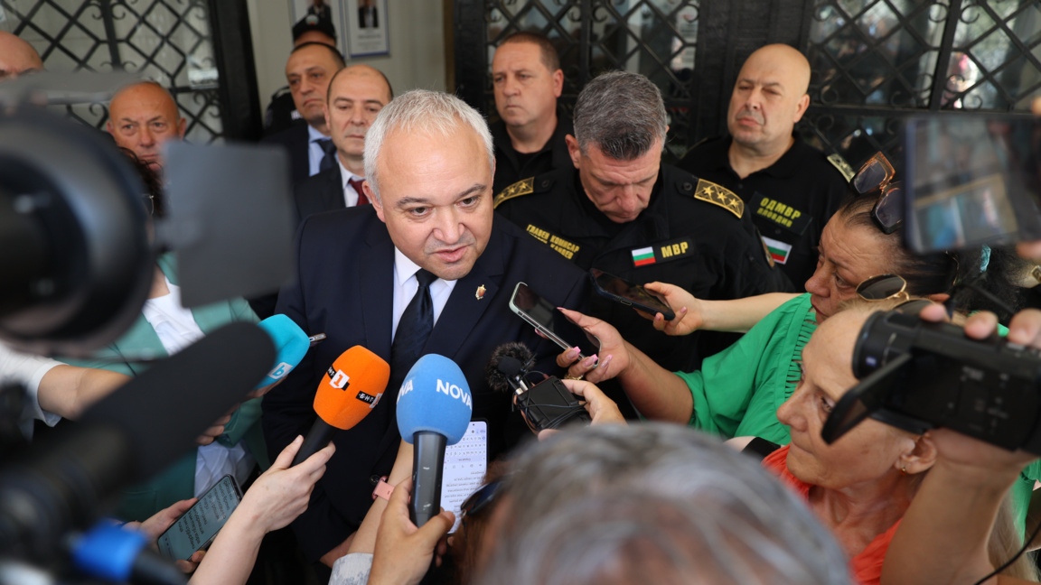 Кметът на Кърджали Ерол Емин Мюмюн е отведен на разпит