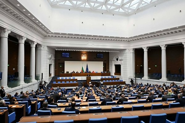 Управляващите се отказаха да вземат по две евро от пенсионер