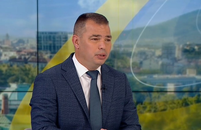 Между 3000 и 5000 евро плащат мигранти за да дойдат
