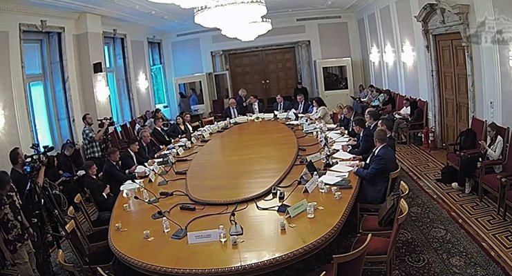 При неподаване на данни или подаване на грешни данни в