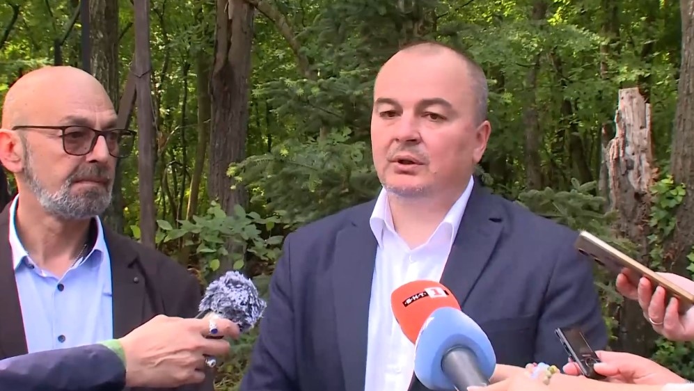 Министърът на земеделието и храните Пламен Абровски посети местността Баба
