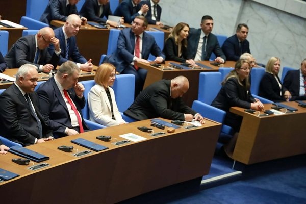 Министър не може с публично изявление да променя или обезсилва