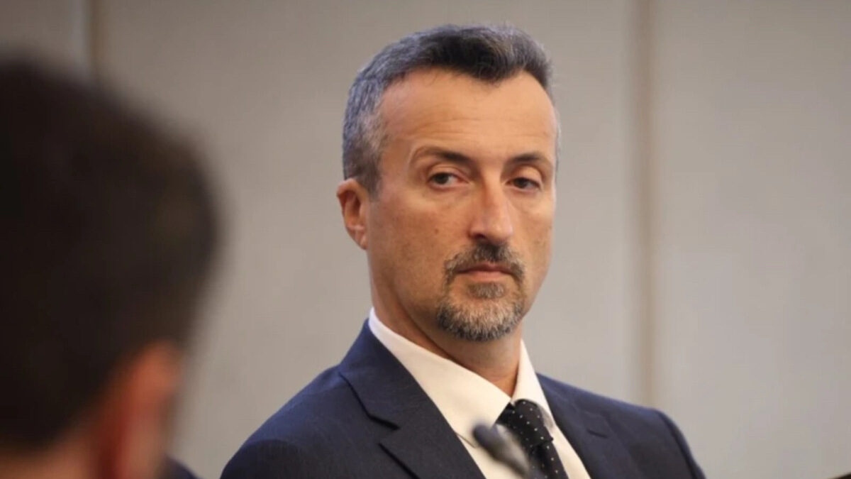 Доц д р Петко Стефановски подаде оставка като управител на