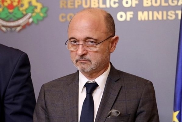 Прогресивна България номиринра д р Асен Меджидиев за поудправител на
