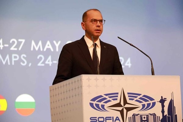 Докладчикът на Европейския парламент в отношенията със САЩ Михал Шчерба обяви Владимир