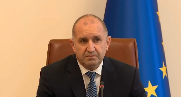 Премиерът Румен Радев отправи остра критика към финансовата политика на
