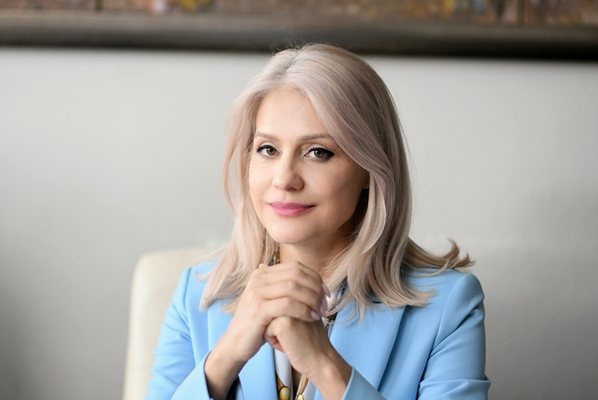 Като бухалка и поръчка определи уволнението си изпълнителният директор на Националния