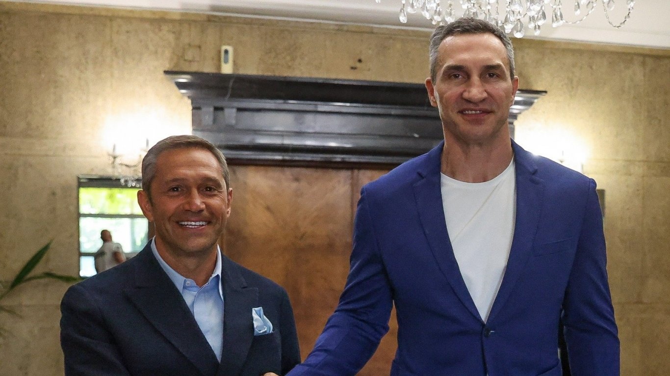 Владимир Кличко вече е на българска земя Една от най