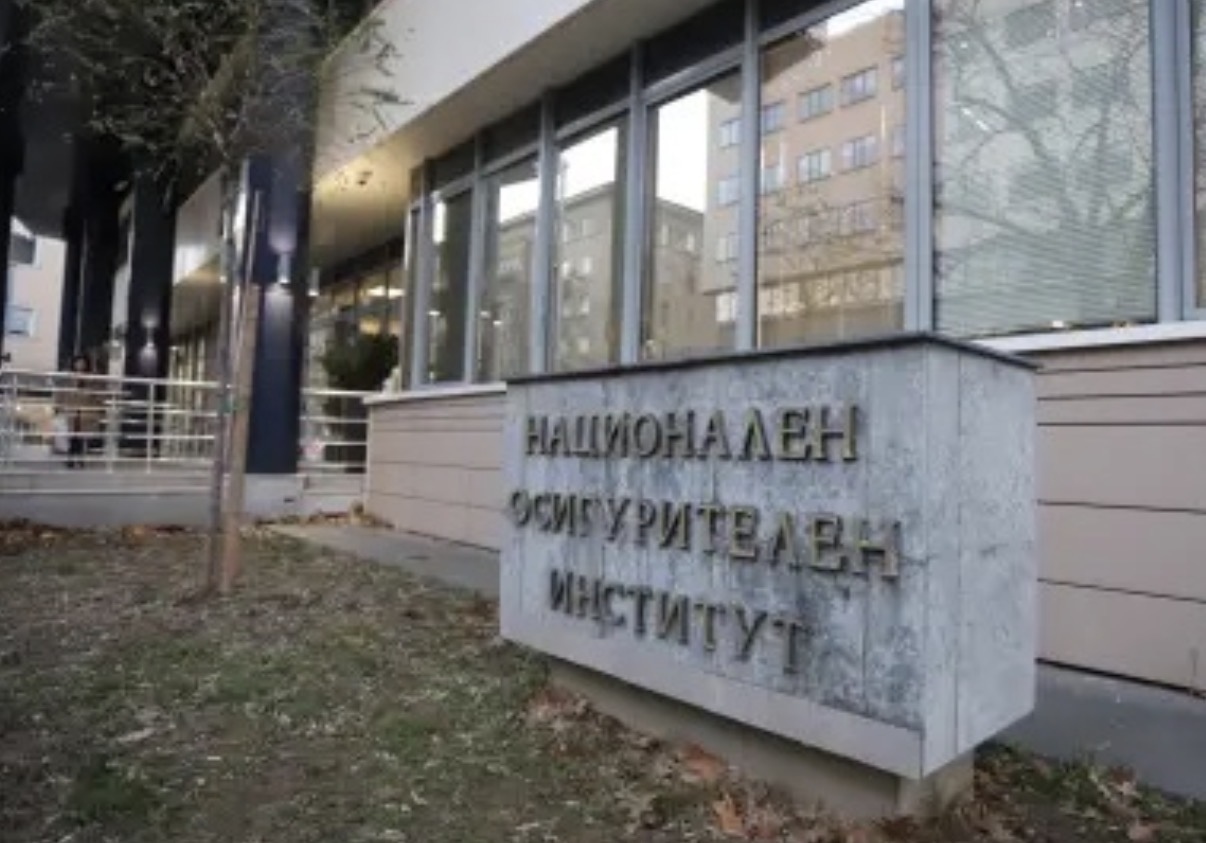 Изплащането на осъвременените пенсии през юли 2026 г чрез пощенските