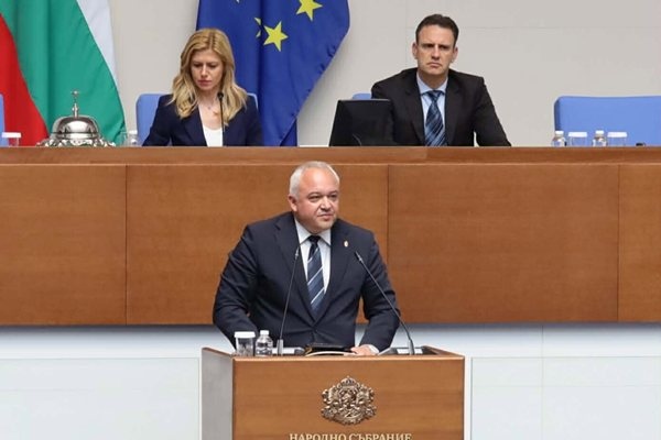 Министър Демерджиев незаконно е разследвал личния ми частен живот за
