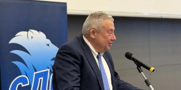 Днес 4 юли на Национална отчетно изборна конференция на СДС